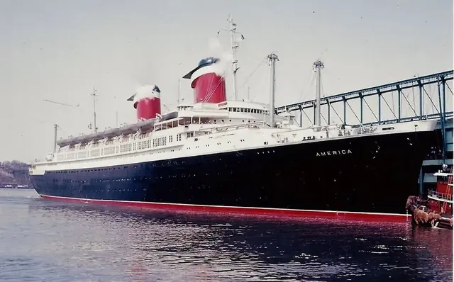 SS America (II)